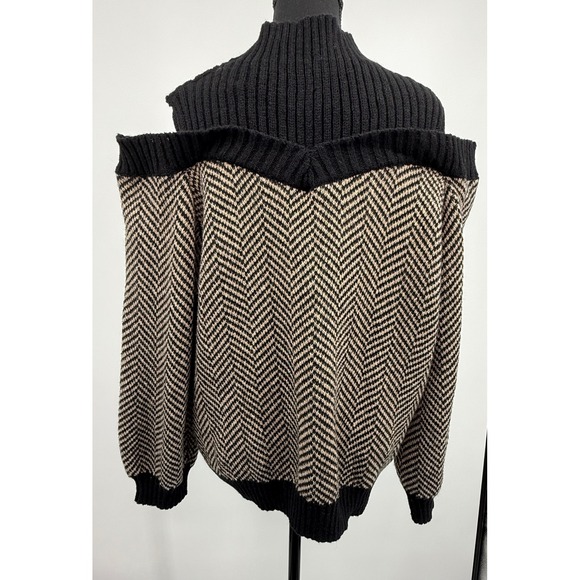 Women's Chevron Mock Neck Ribbed Cold Shoulder 2X Sweater Y2K Edgy Grunge Winter - Picture 4 of 14